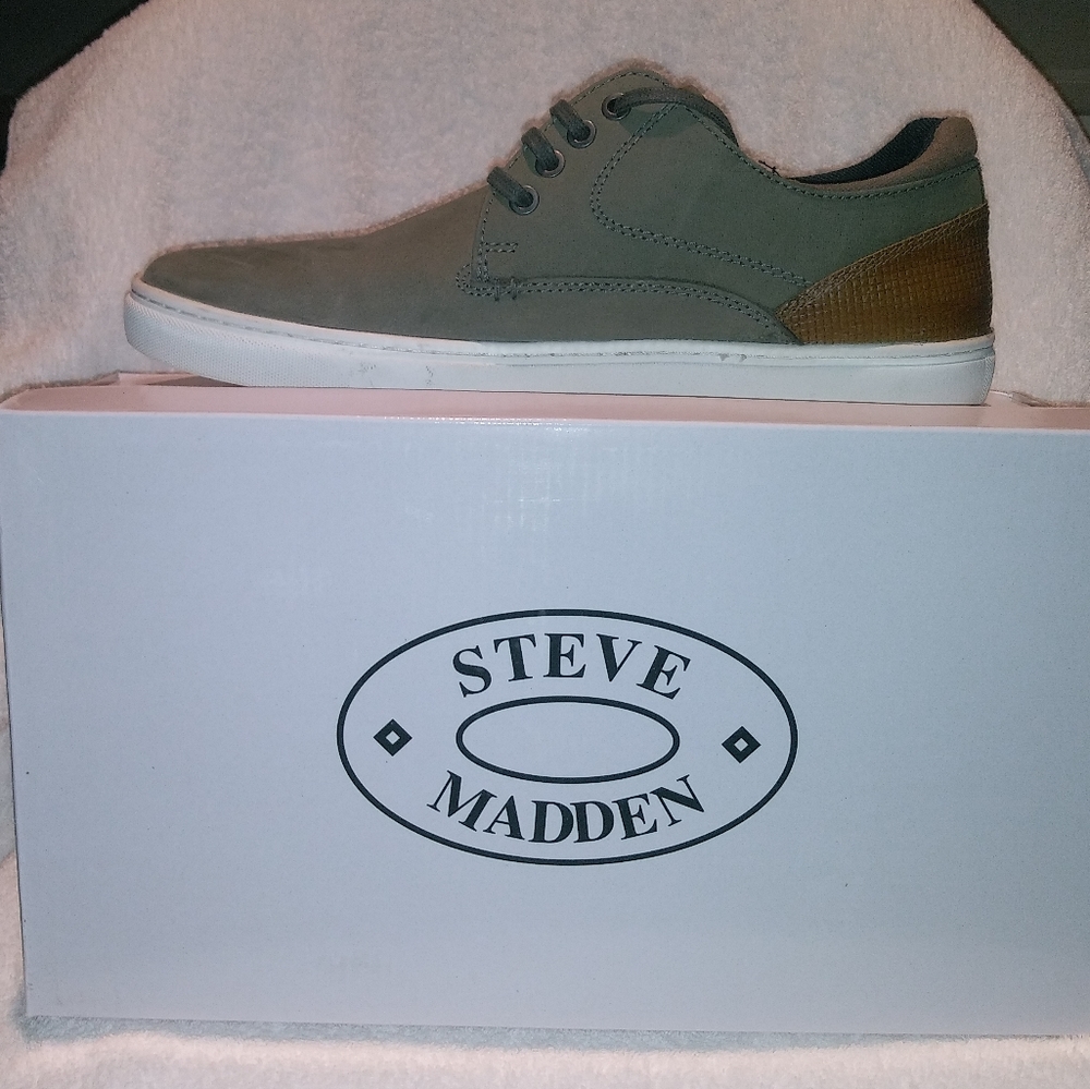 Mens shoes